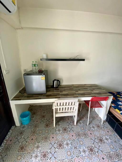 Ratanawong Place 807 Банкок Екстериор снимка